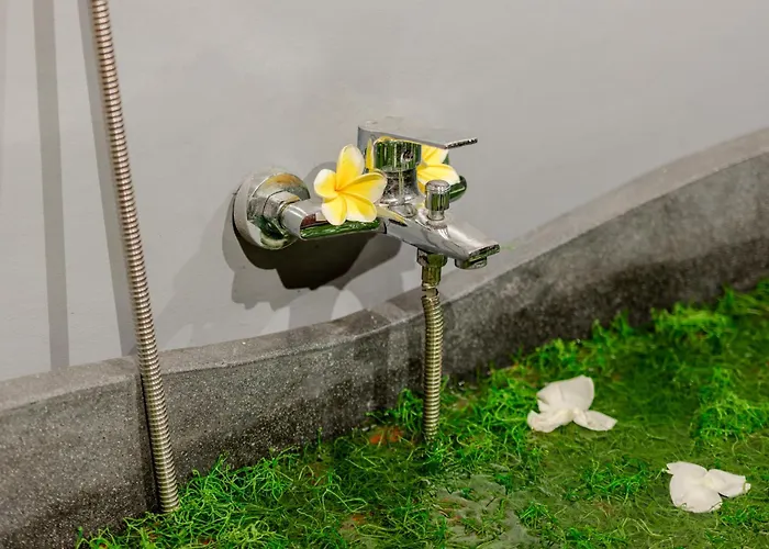 Laksmi Viridis With Bathtub And Sharing Pool Habitación en casa particular