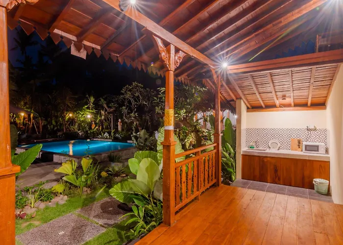 Habitación en casa particular Laksmi Viridis With Bathtub And Sharing Pool *